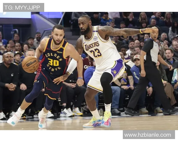 2014至2015赛季火箭队与骑士队的精彩对决回顾与分析 2014至2015赛季火箭队与骑士队的精彩对决回顾与分析